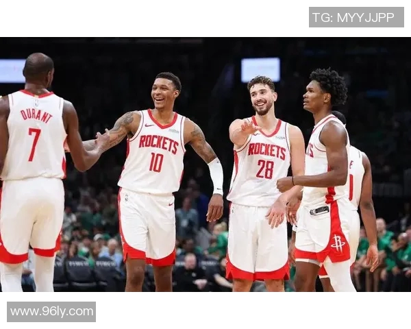 2004年火箭与马刺经典对决视频回顾精彩瞬间与赛场传奇