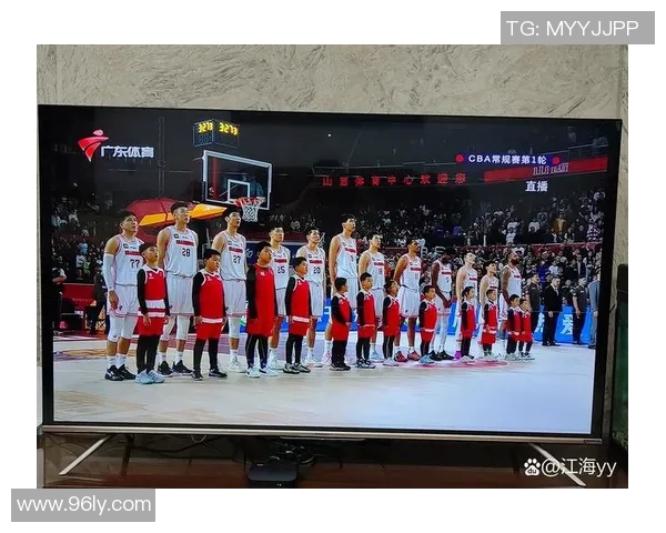 2018年CBA赛季广东队对阵青岛队精彩回顾与赛后分析